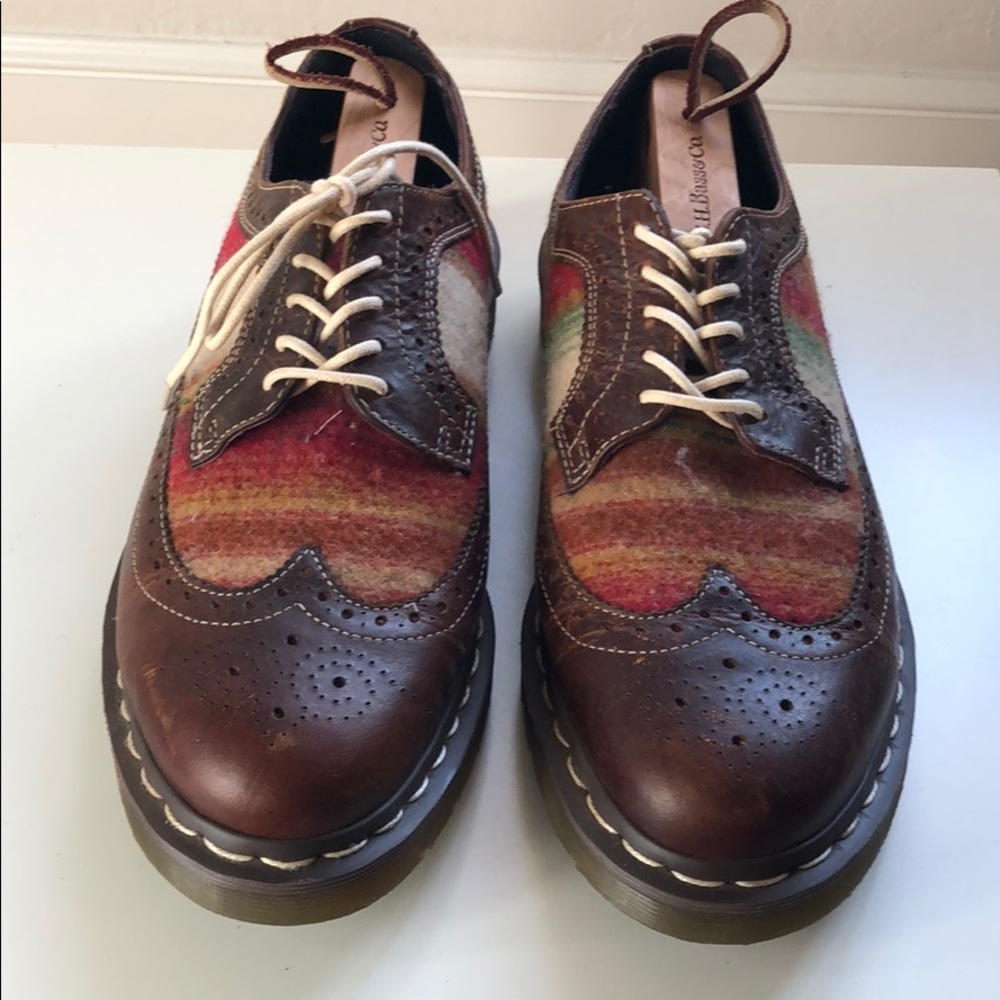 Dr. Marten Pendleton Long Wing Brogues